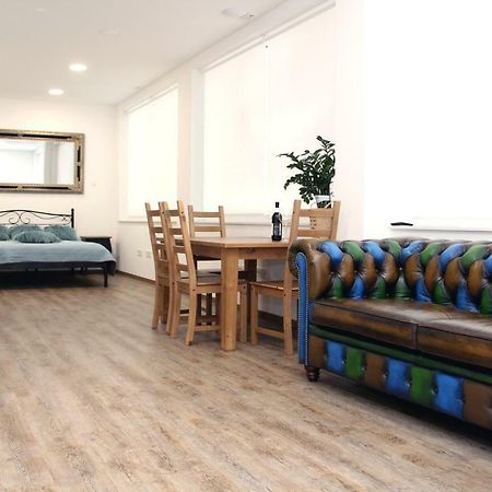 שיבניק Maja Apartment מראה חיצוני תמונה